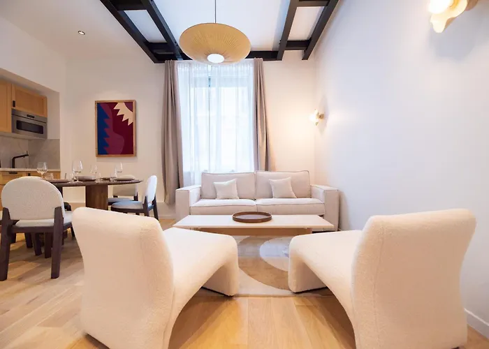Διαμέρισμα Chic Flat In Center